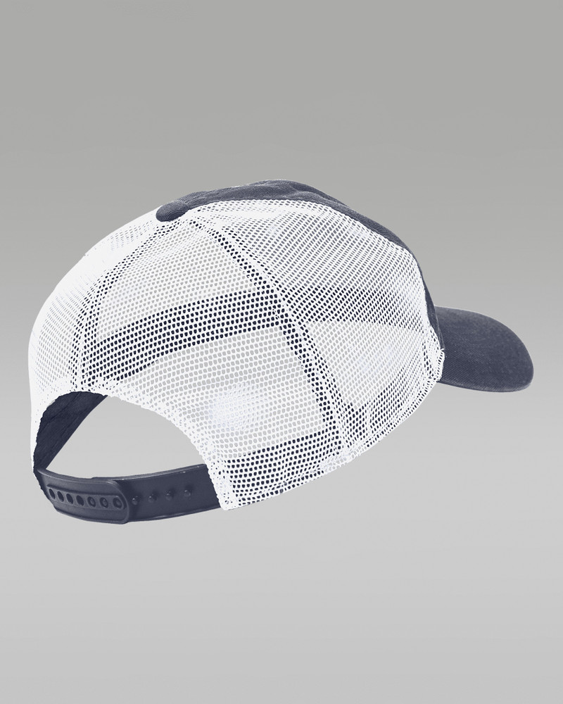 Jordan Howard Heritage86 Jordan College Trucker Hat outlook