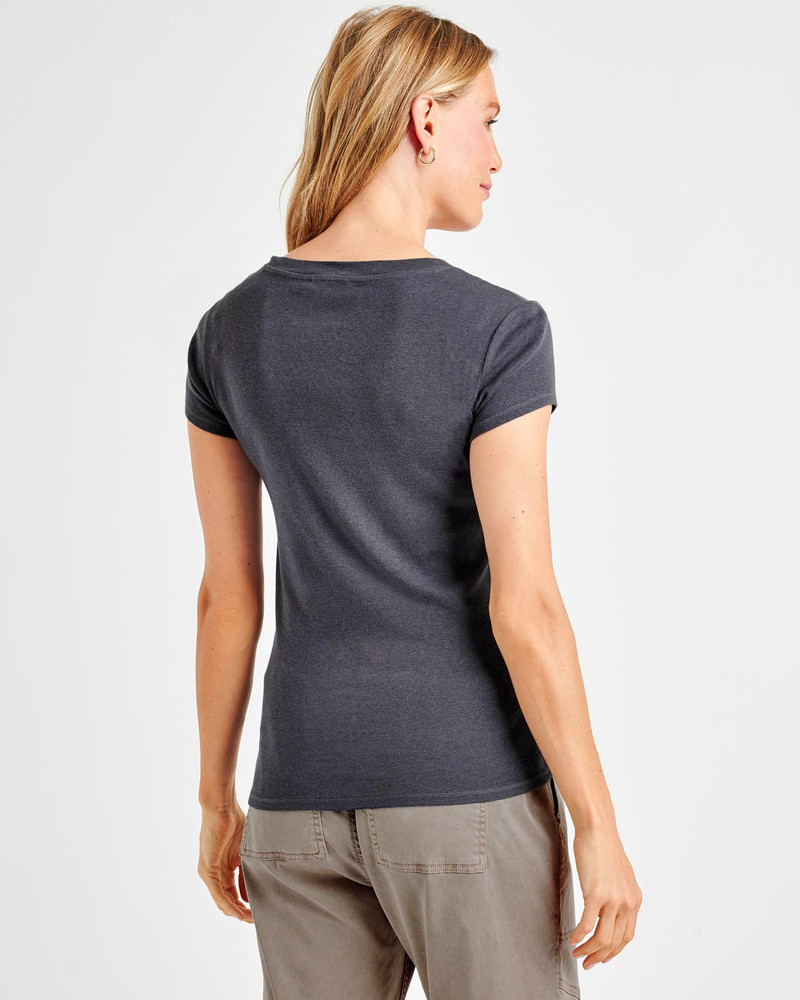 Faye V-Neck Tee 3