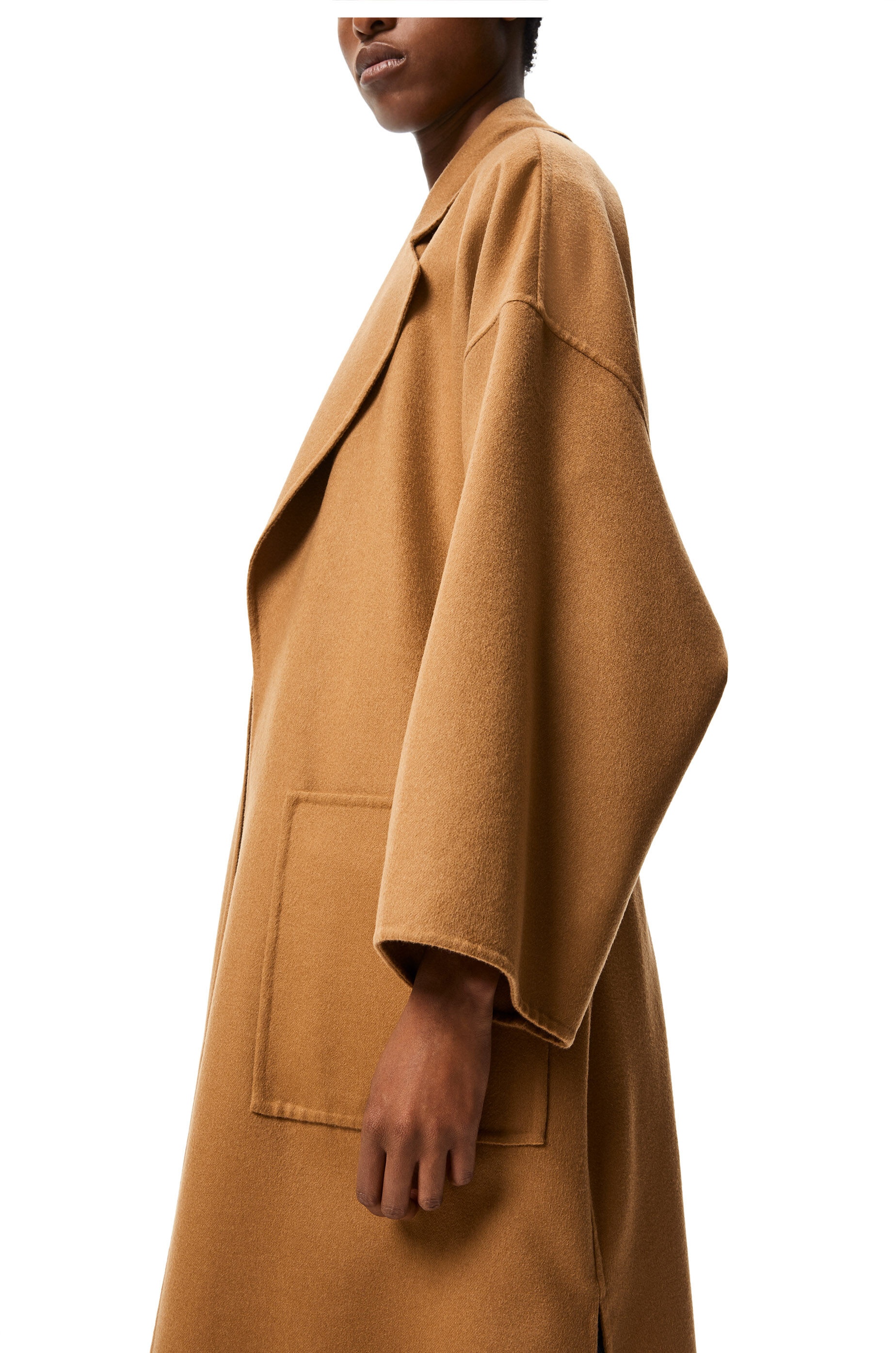 Oversize belted coat in wool and cashmere - 5