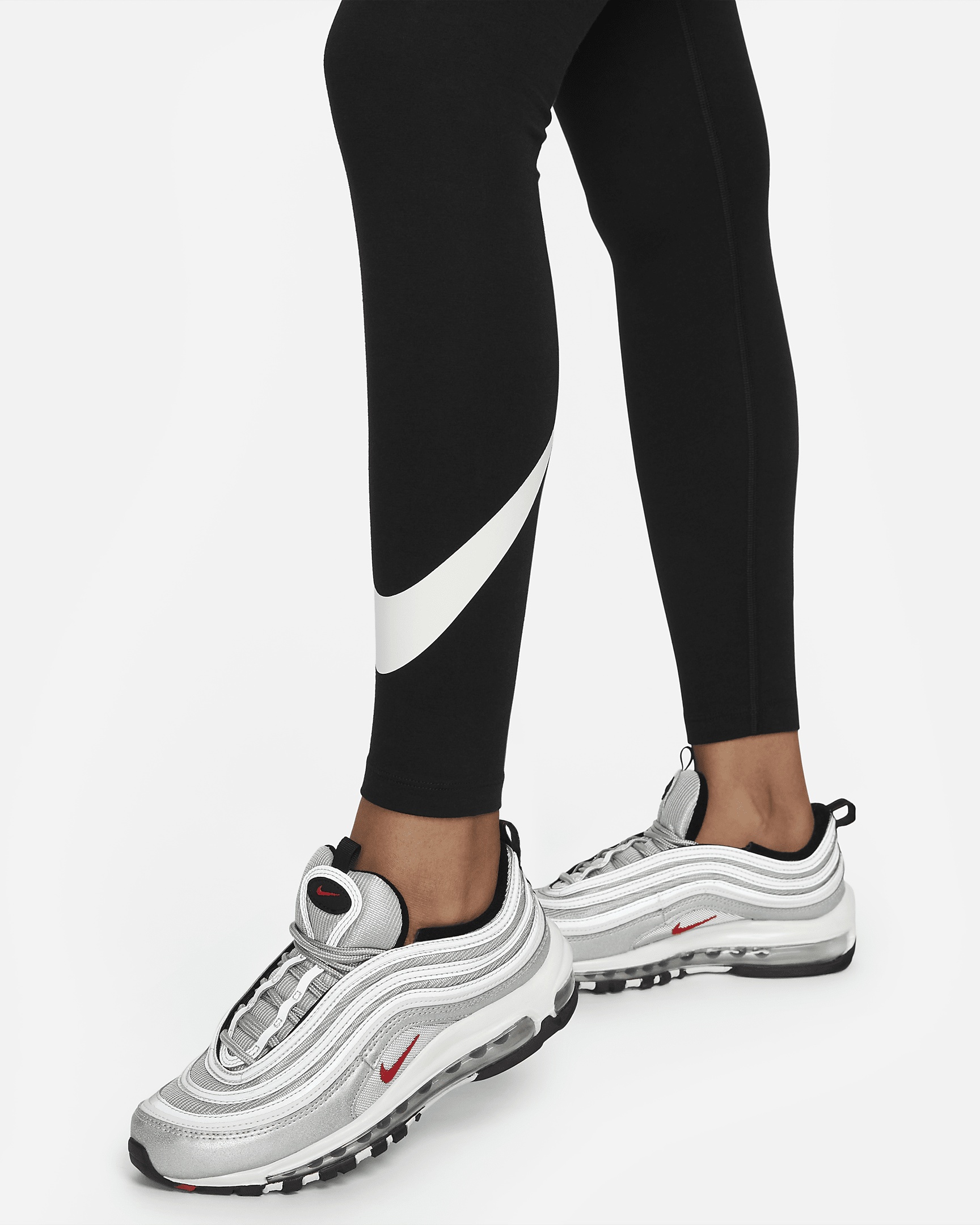Nike Sportswear Classics Women's High-Waisted Graphic Leggings - 3
