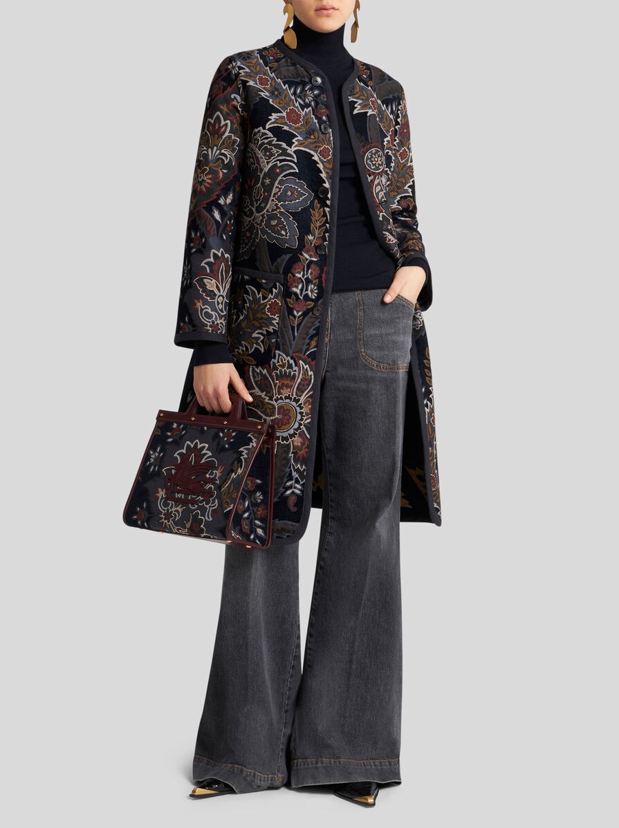 REVERSIBLE CHENILLE JACQUARD COAT - 4