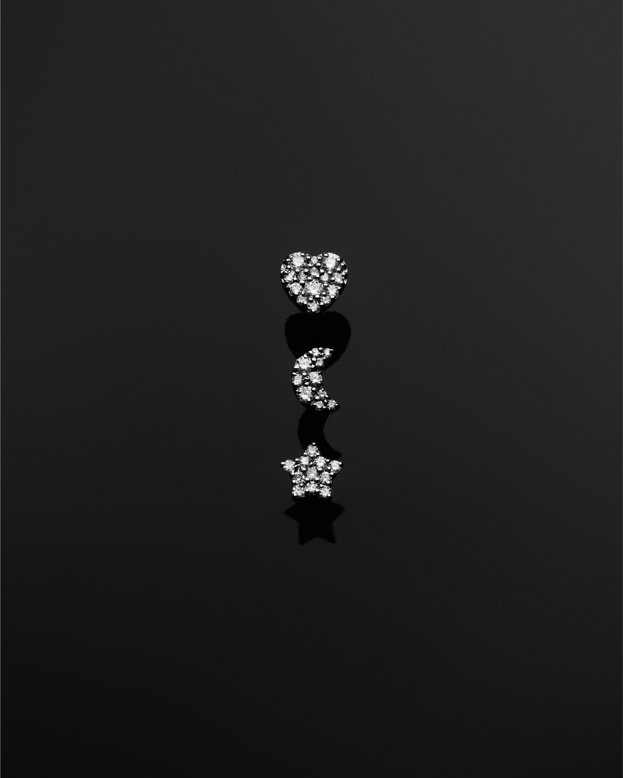 CHARM BROOCHES IN 18K GREY GOLD AND DIAMONDS - 1