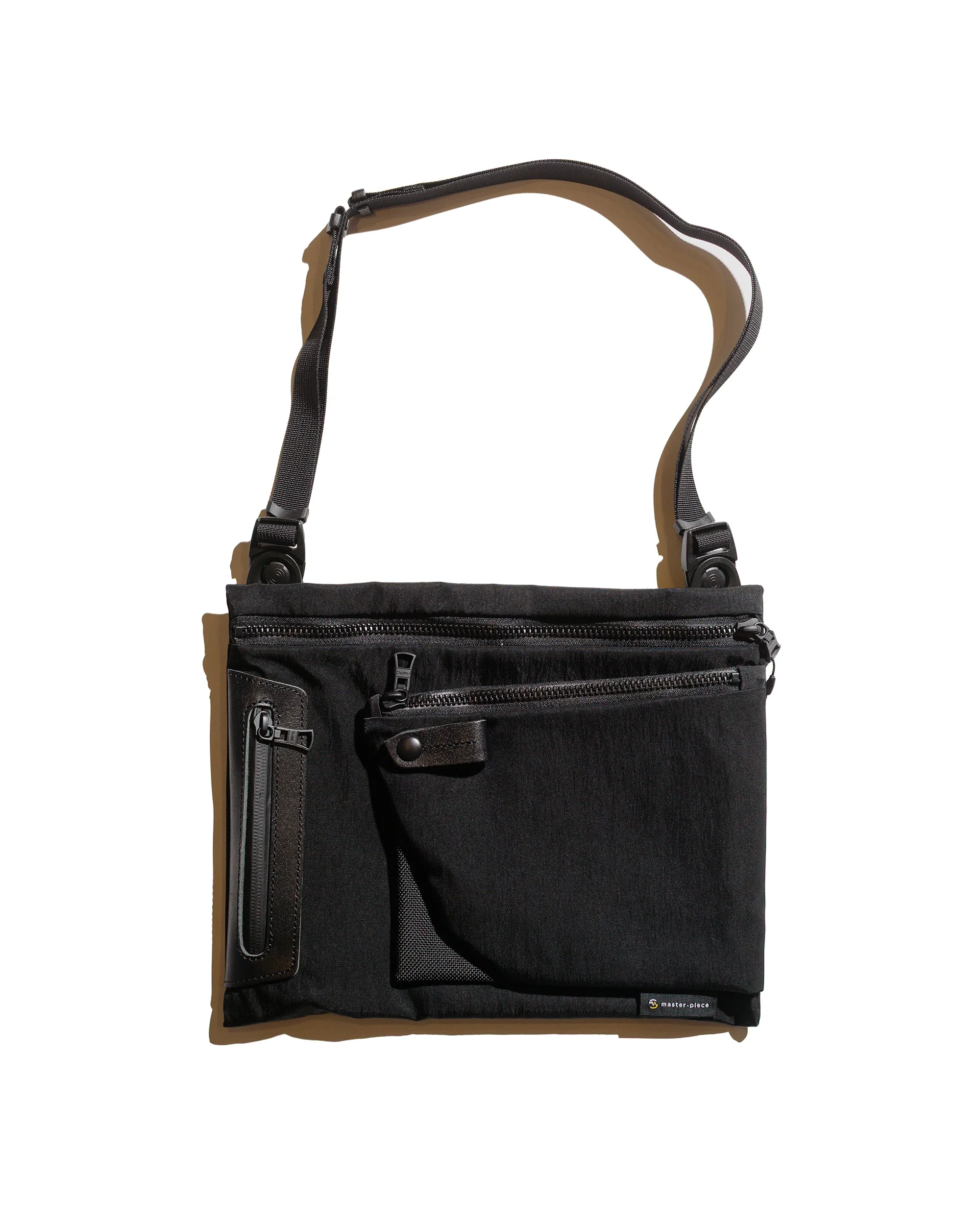 Circus Shoulder Bag Black - 1