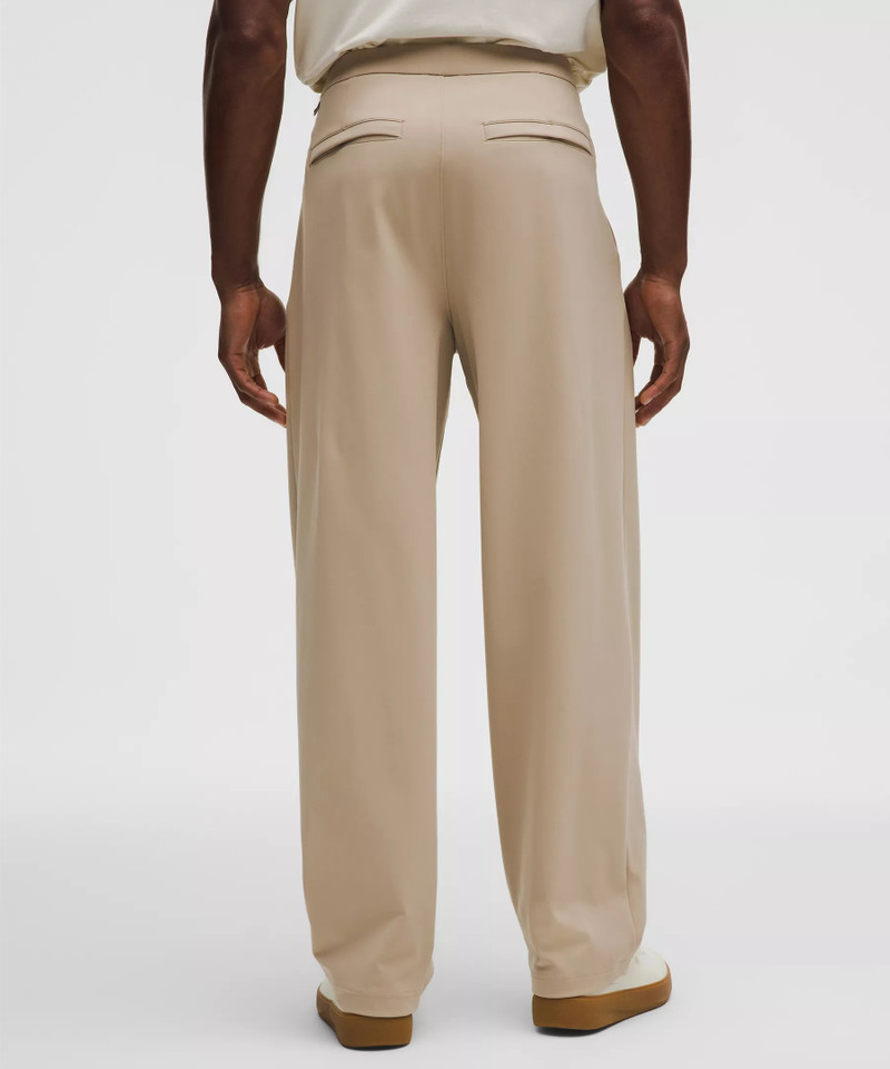 Men's Daydrift Relaxed-Fit Pleated Trouser *Regular 3