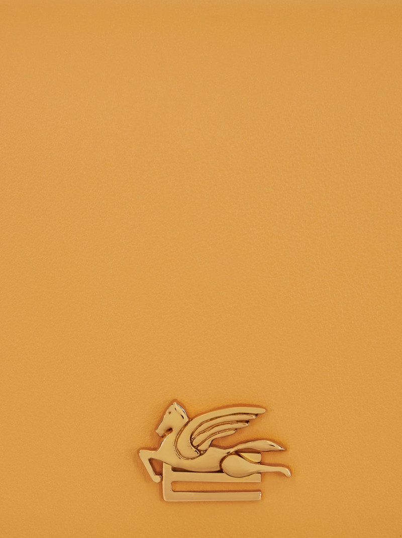 LEATHER PURSE WITH PEGASO 4