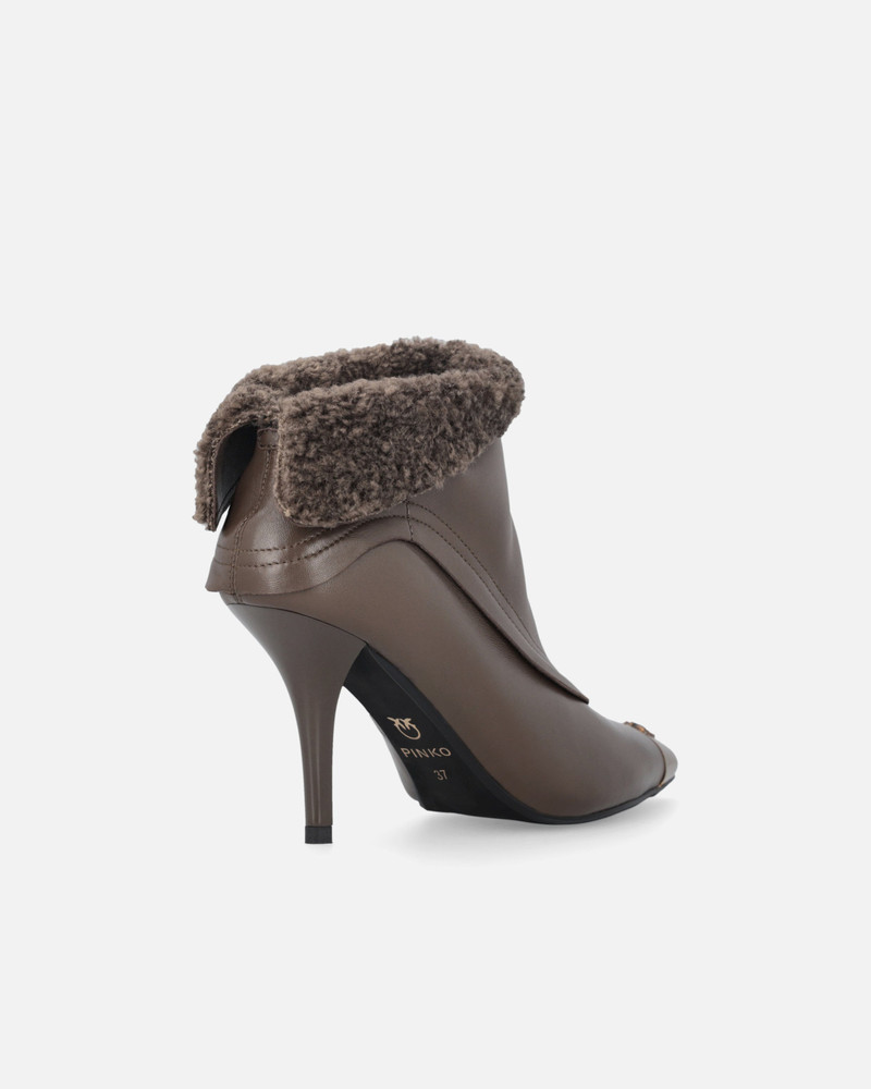 BOOTIES WITH FAUX FUR AND METAL TOE 3