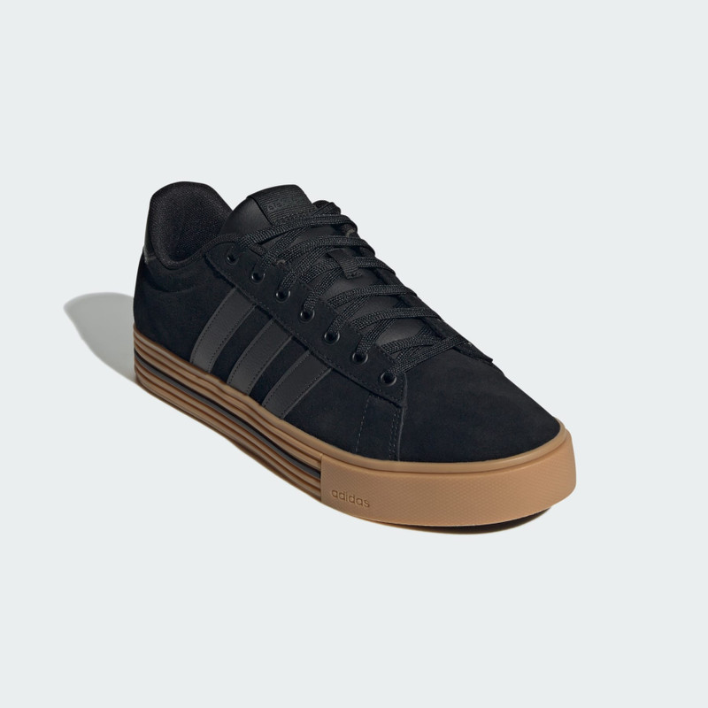 Daily 4.0 Shoes 5