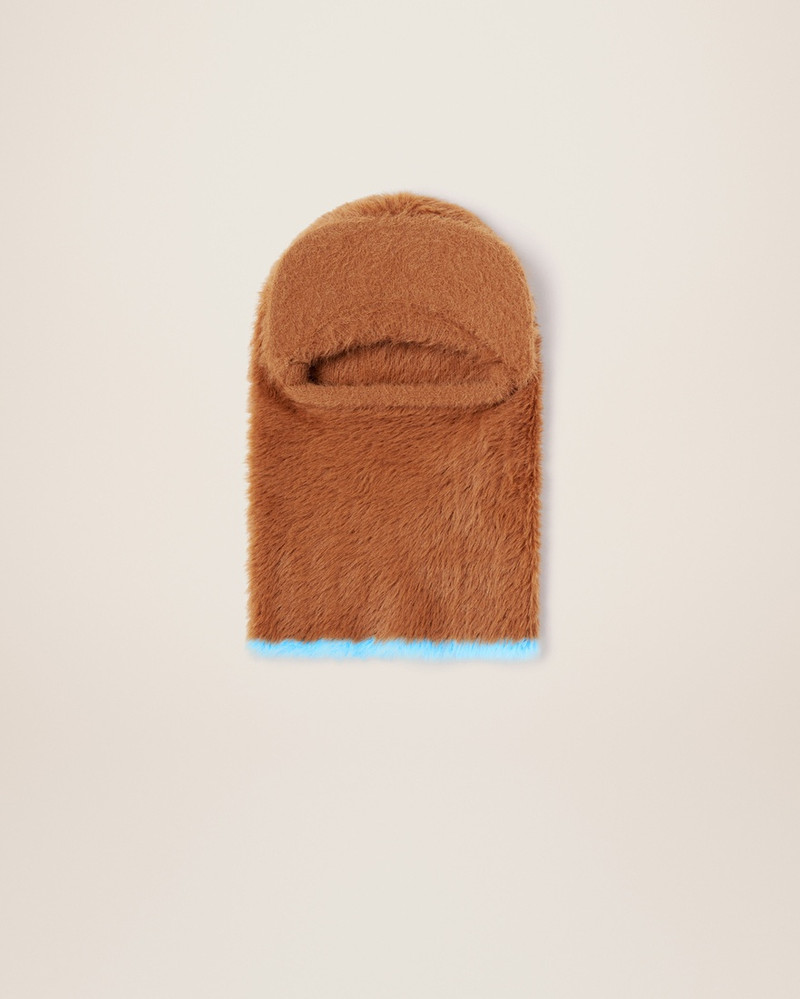 La cagoule casquette 1