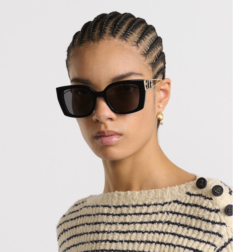 Dior 30Montaigne S13I outlook