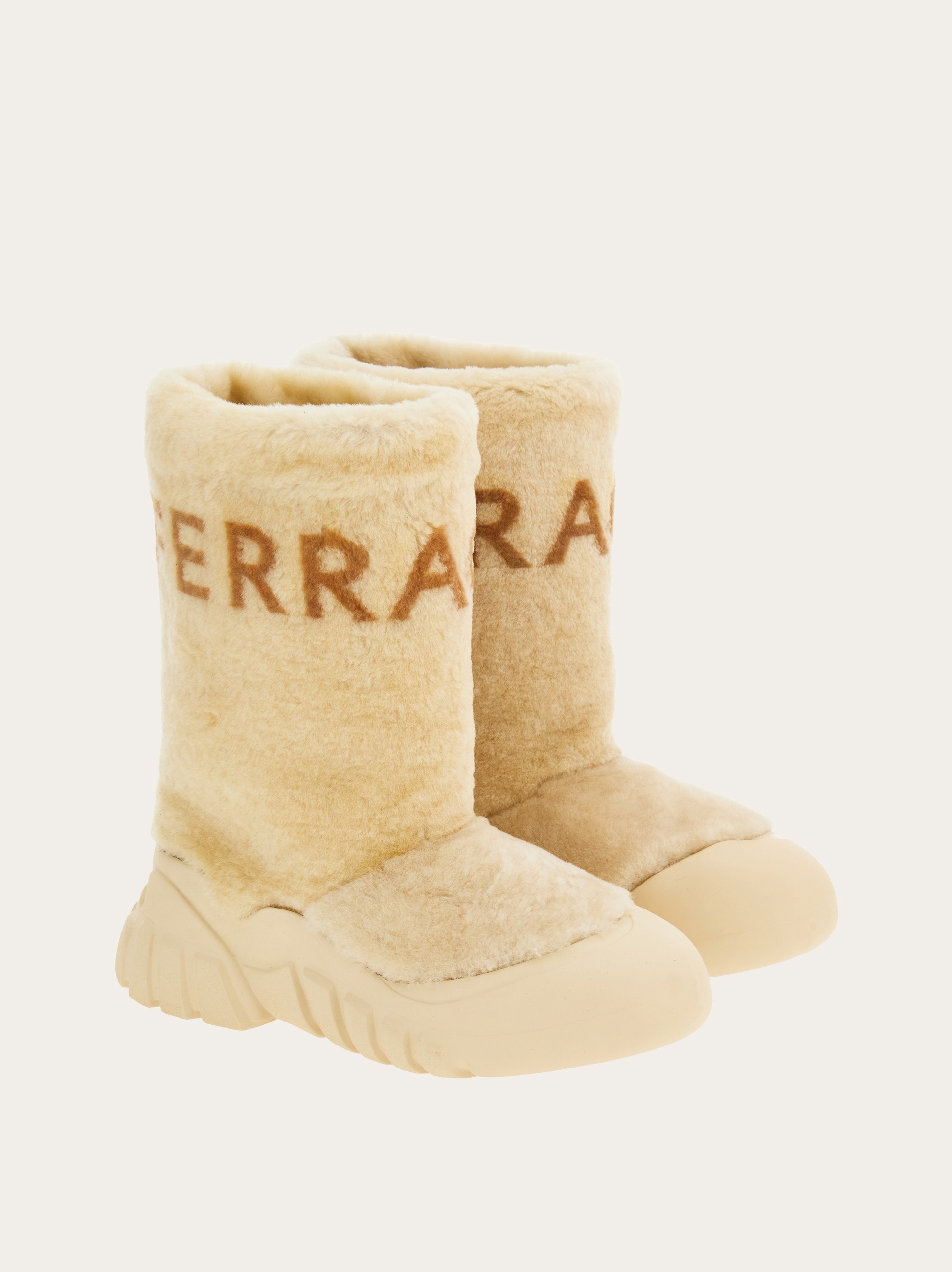 Shearling ski boot - 4