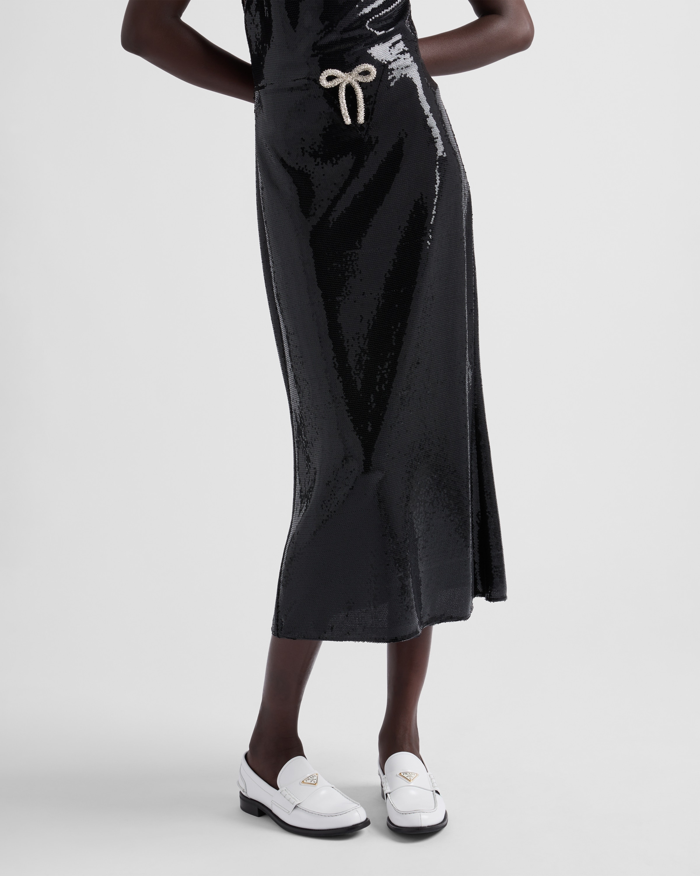 Sequined jersey satin dress - 6