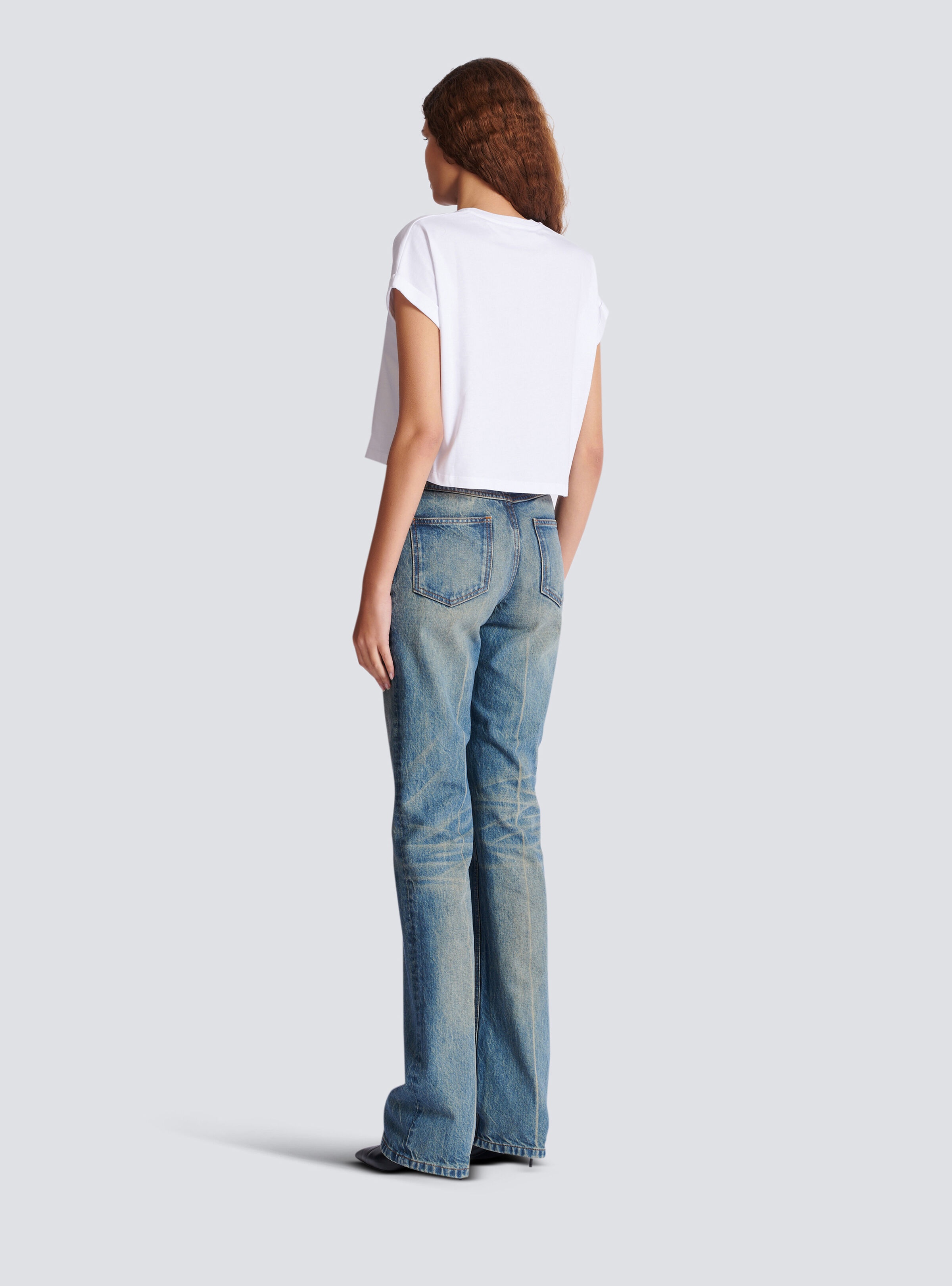 Cropped T-shirt with Balmain print - 4