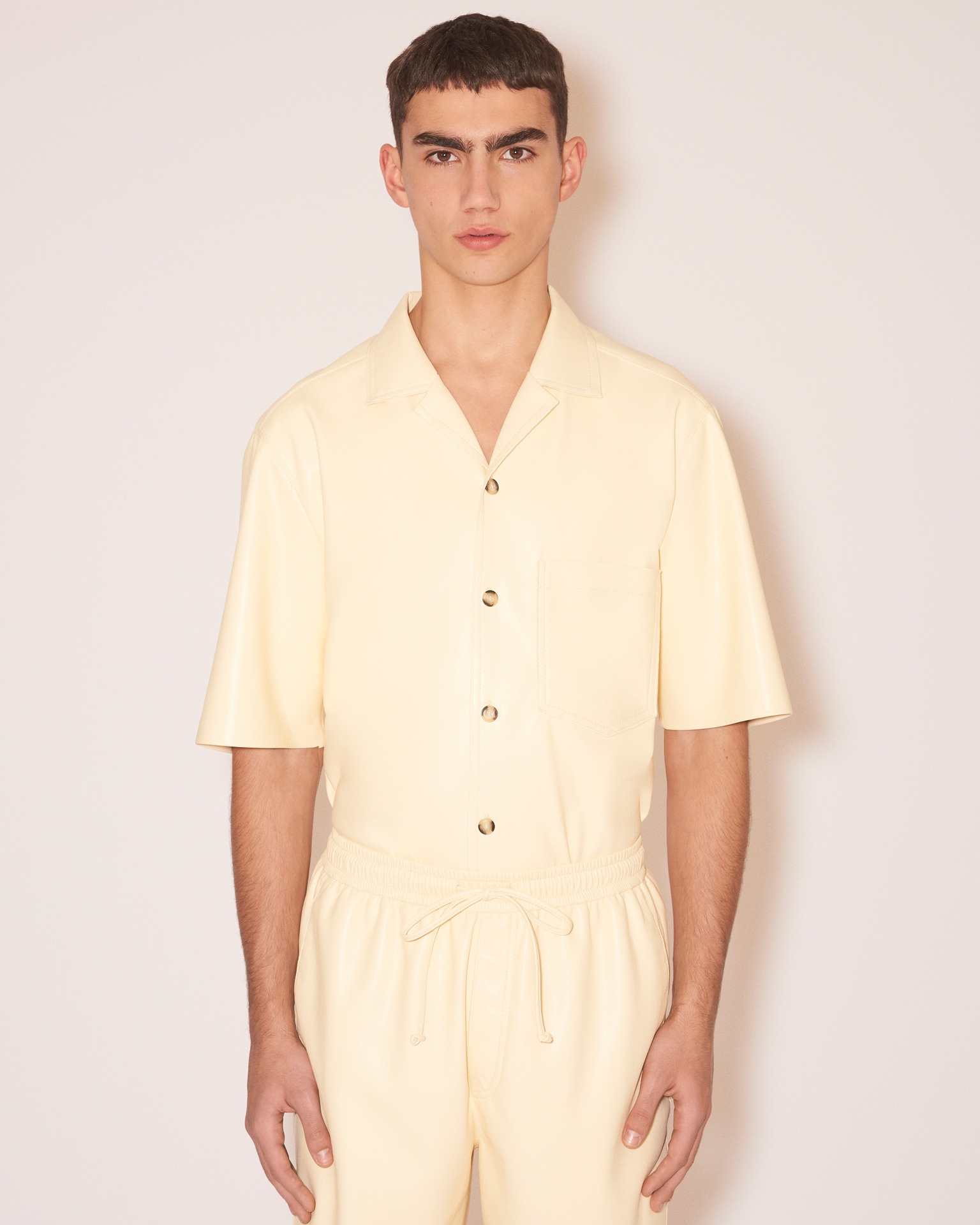 BODIL - Vegan leather shirt - Vanilla - 6