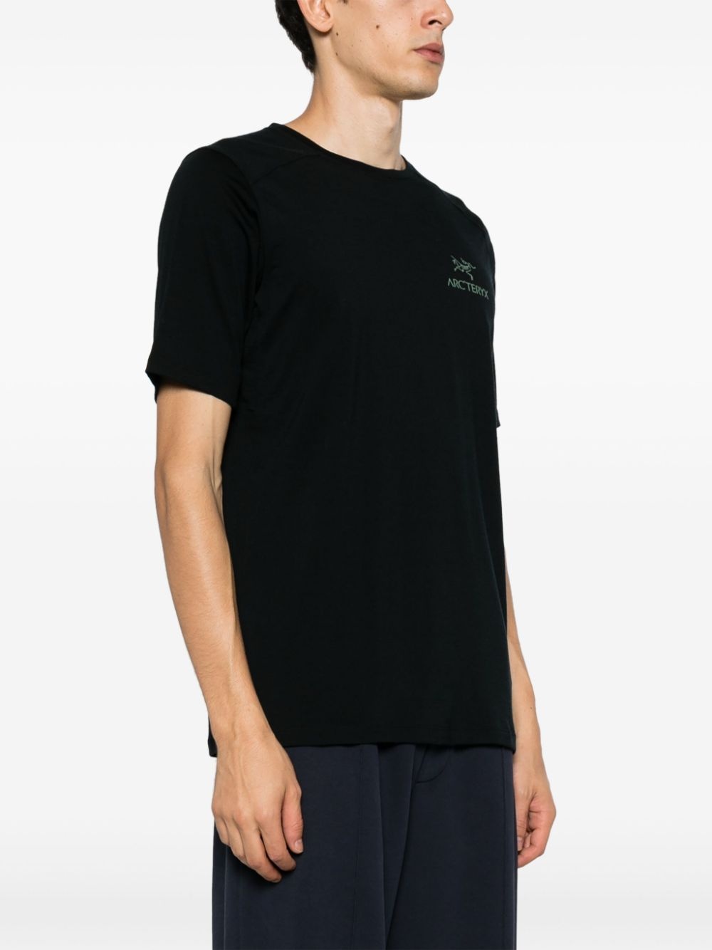 logo-print crew-neck T-shirt - 3