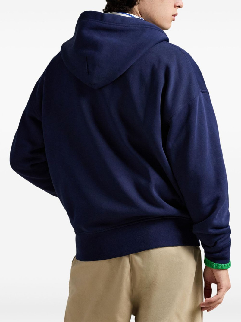 zip-up hoodie 4