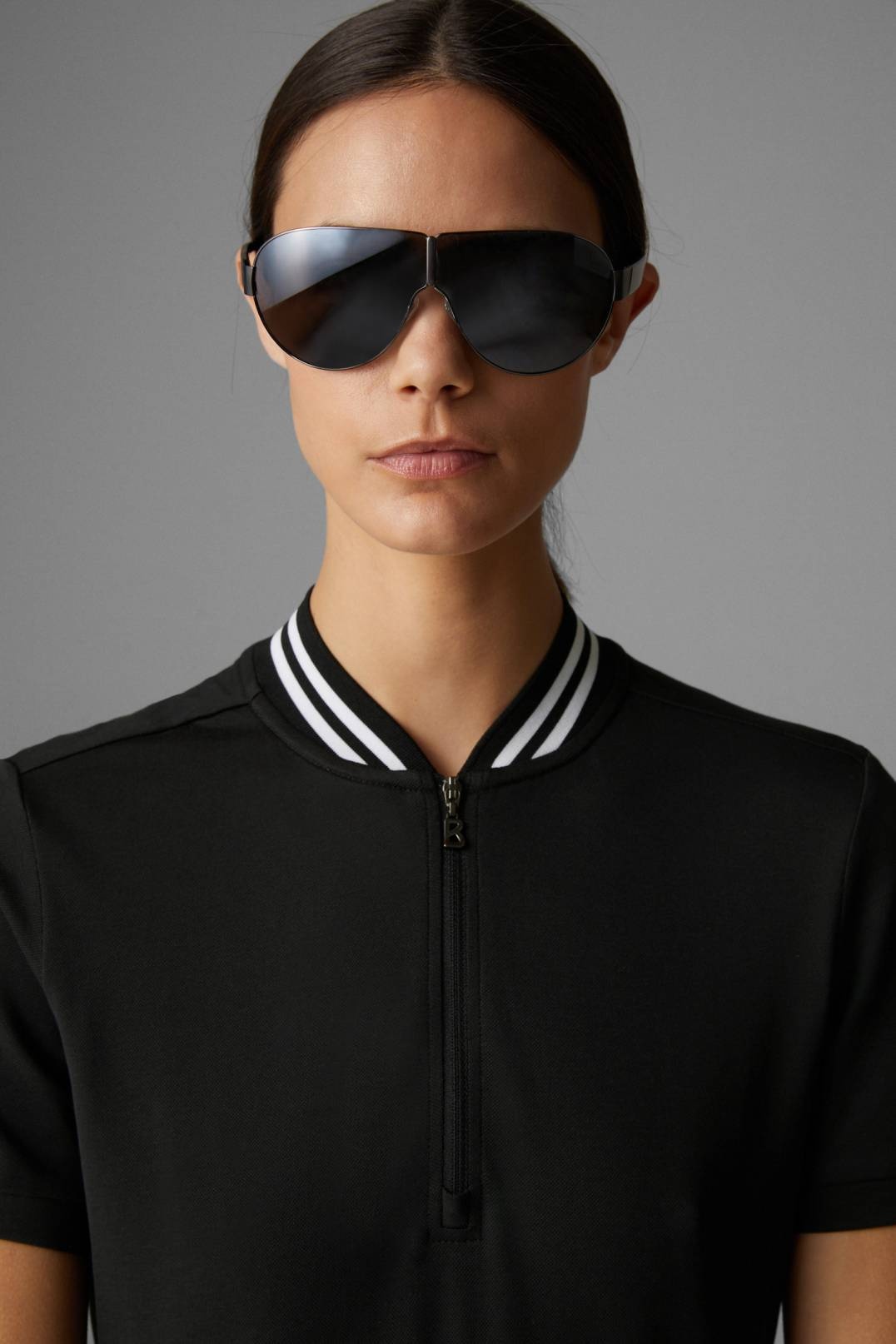 NORINA FUNCTIONAL POLO SHIRT IN BLACK - 4