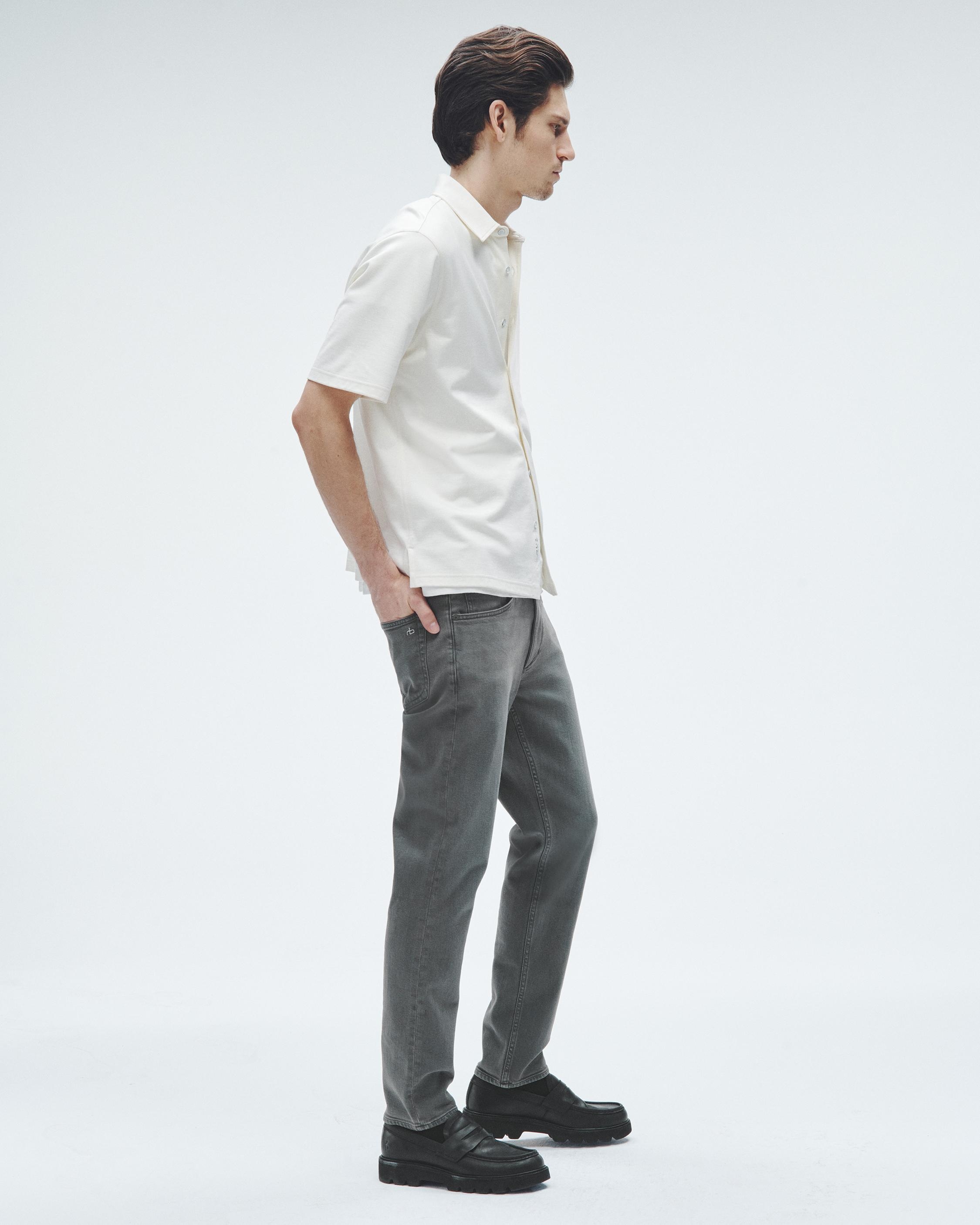 Fit 2 - Stanmore
Slim Fit Authentic Stretch Jean - 3
