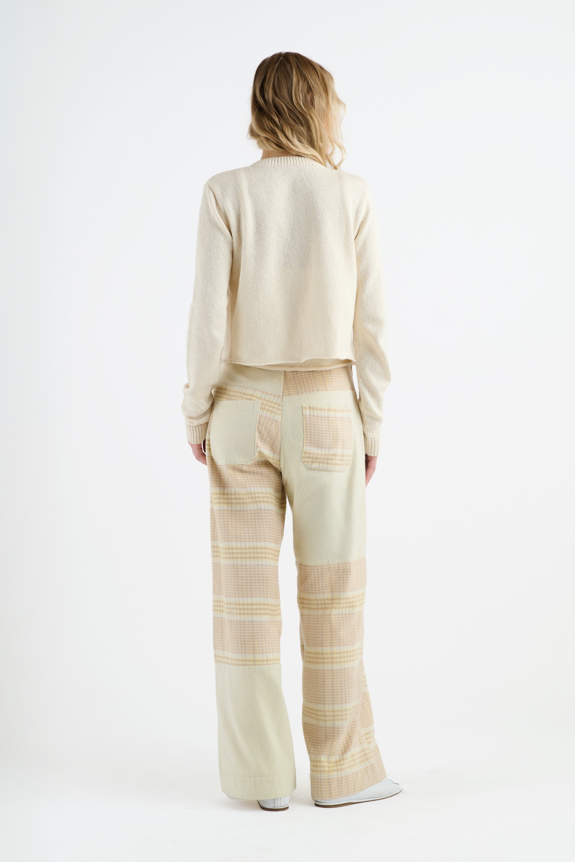 NORA LITE CREW CARDIGAN - 4