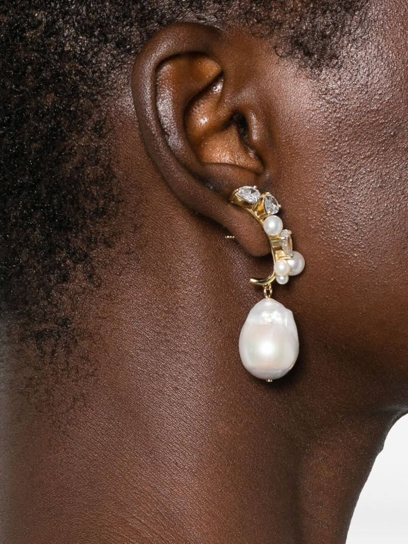 Completedworks Eze-eh earrings outlook