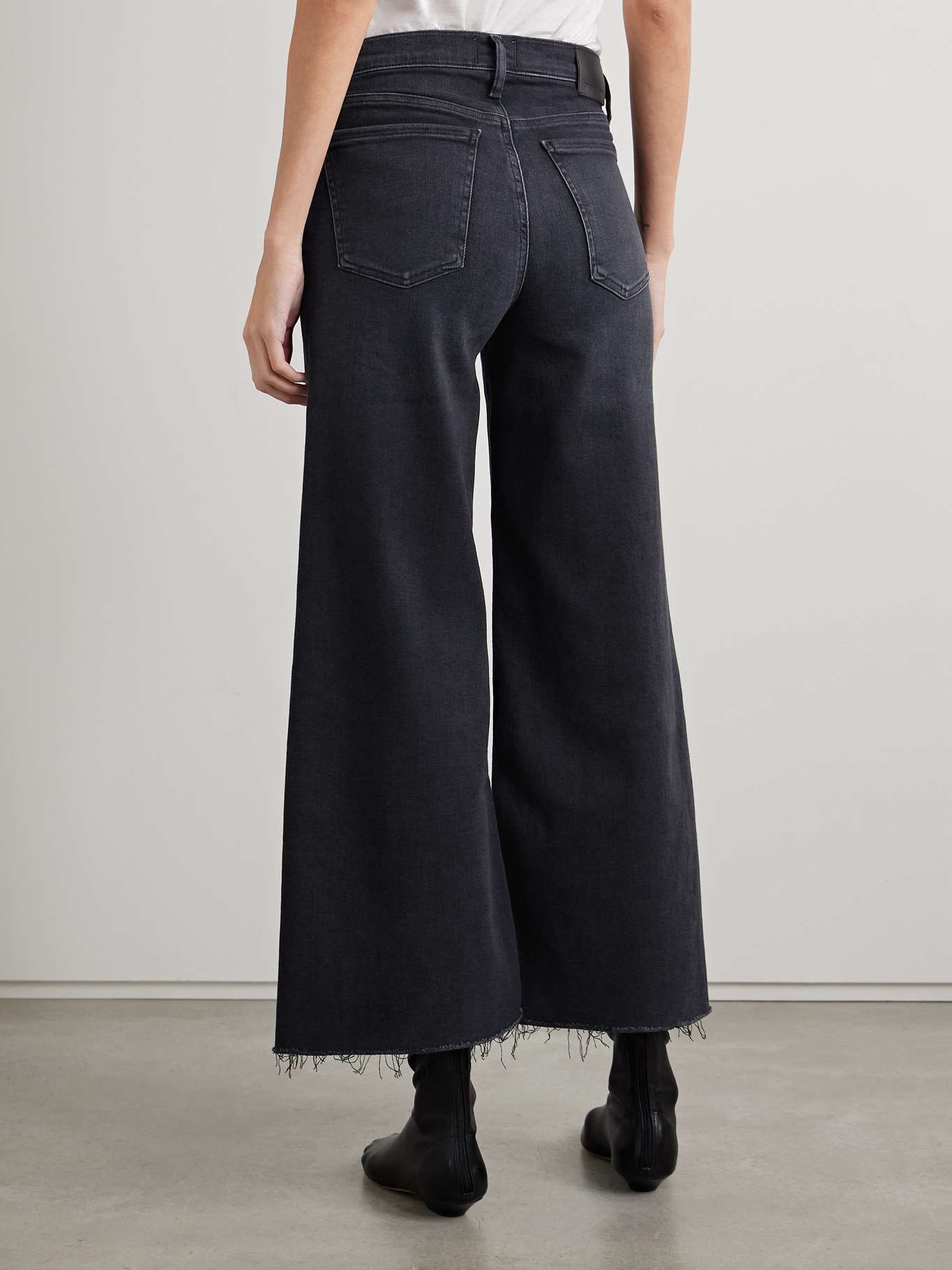 Lyra frayed cropped high-rise wide-leg jeans Black - 4