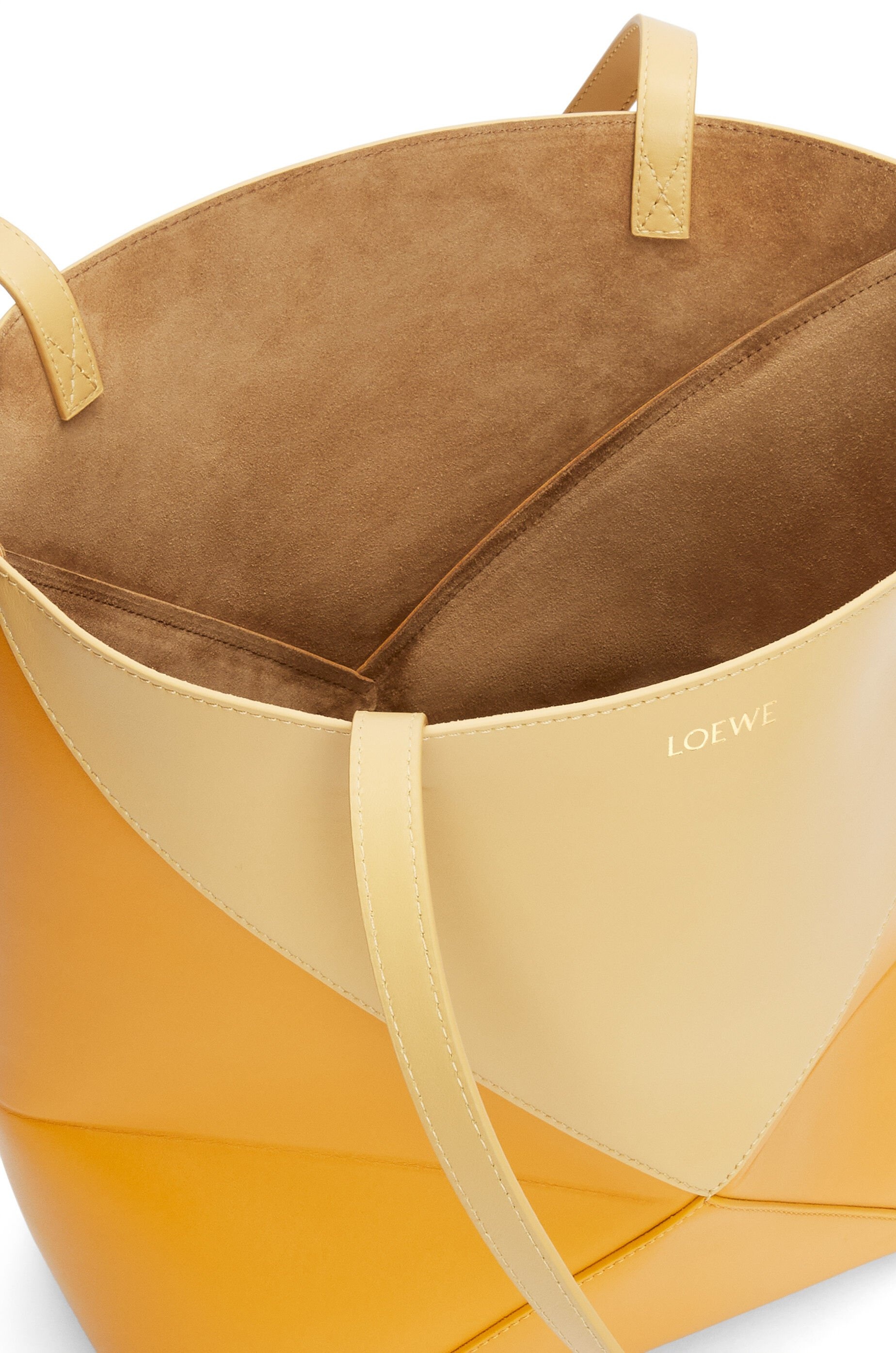 Puzzle Fold Tote in shiny calfskin - 9