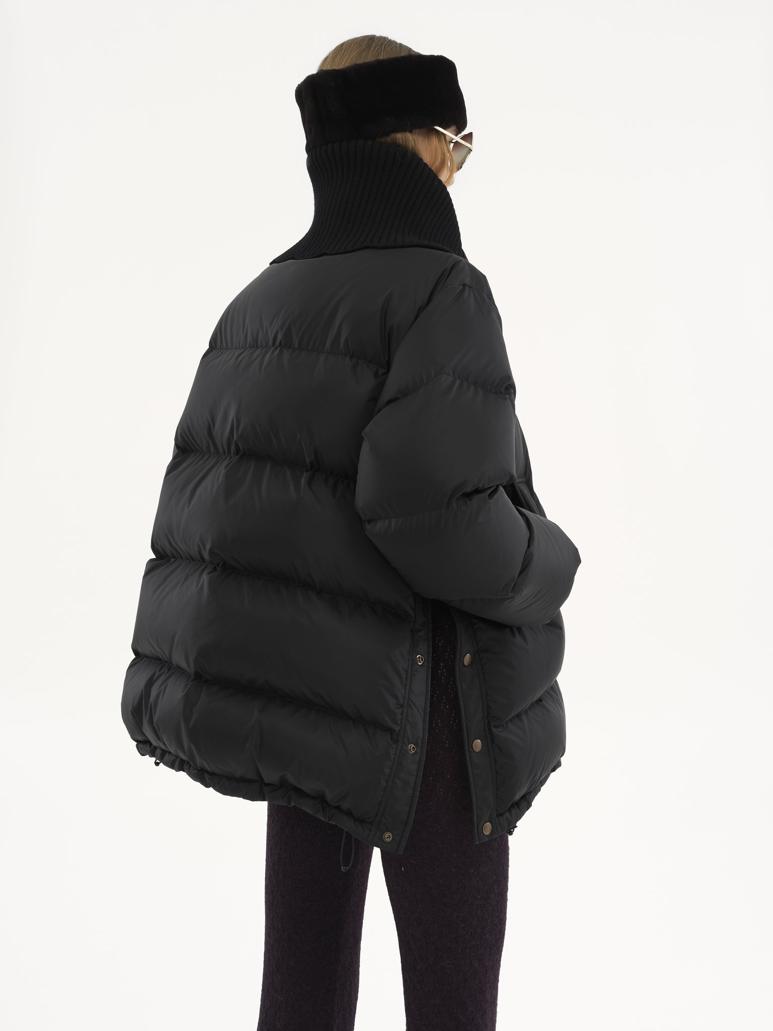 HIGH-NECK PUFFER JACKET IN SHINY NYLON - 6