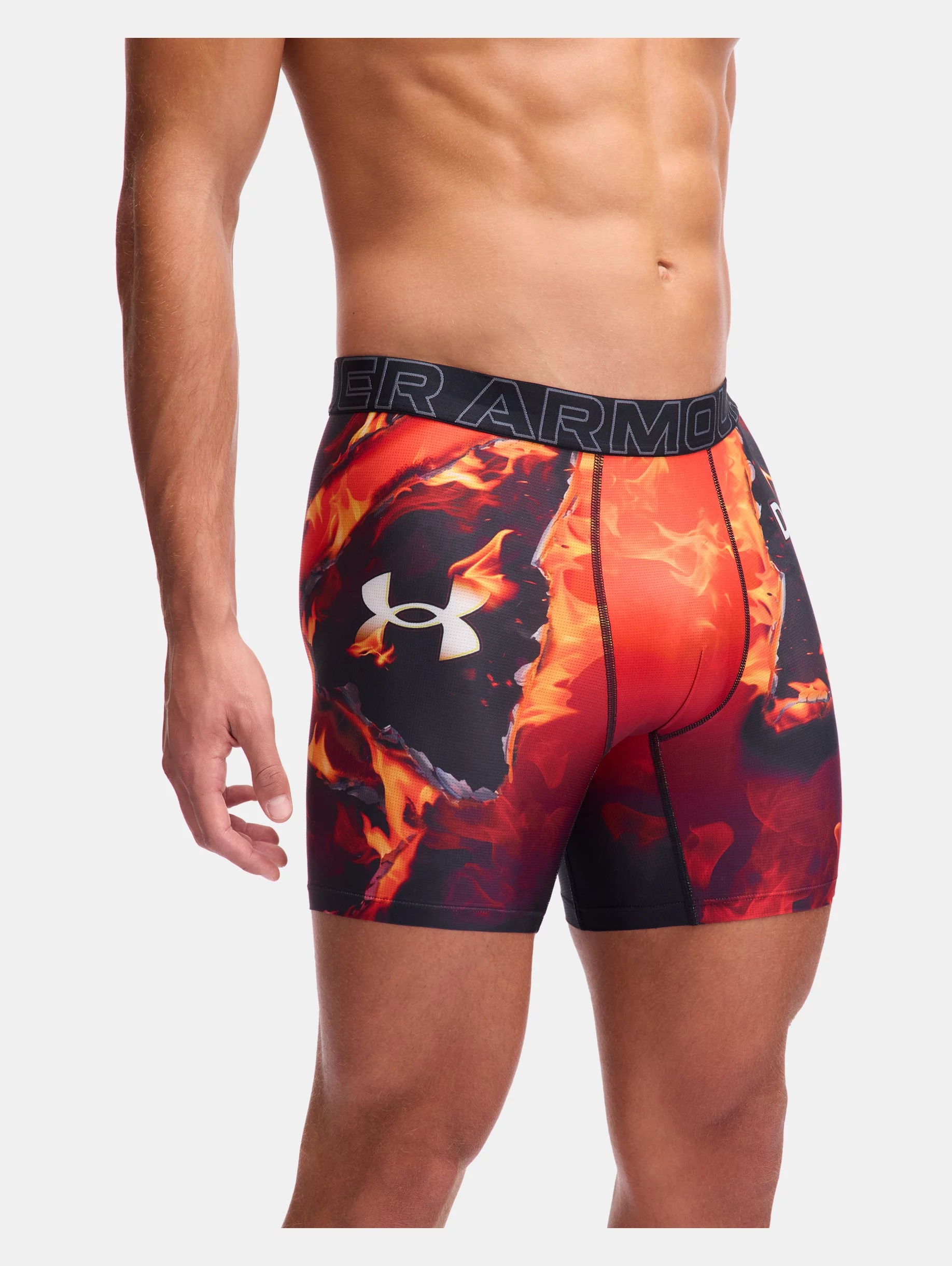 UA Performance Tech Mesh Graphic x Doritos - 3