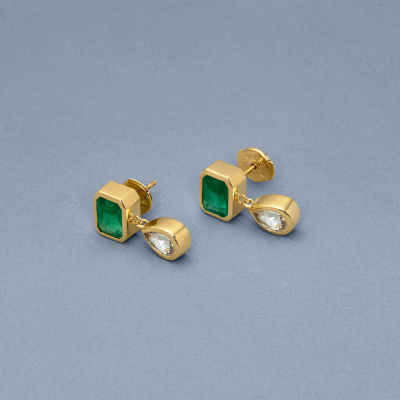 Full Volume Emerald Luxe Drop Earrings 4