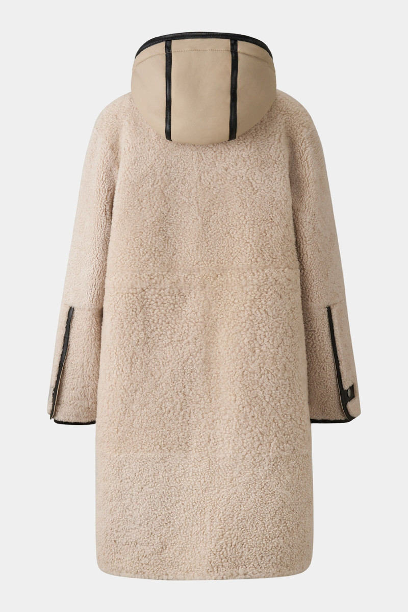 Polina Lambskin coat in Beige 10