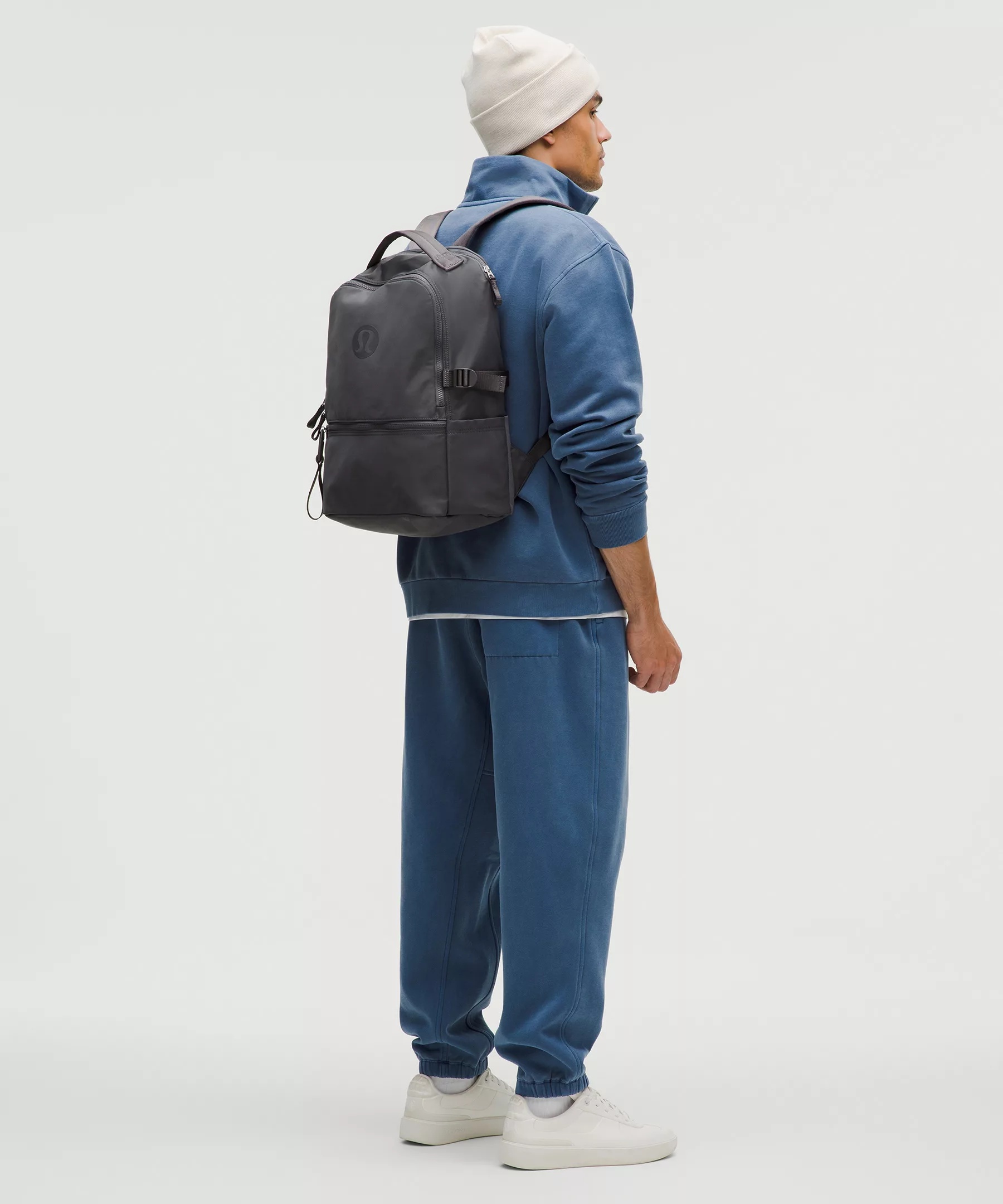 New Crew Backpack 22L *Logo - 7