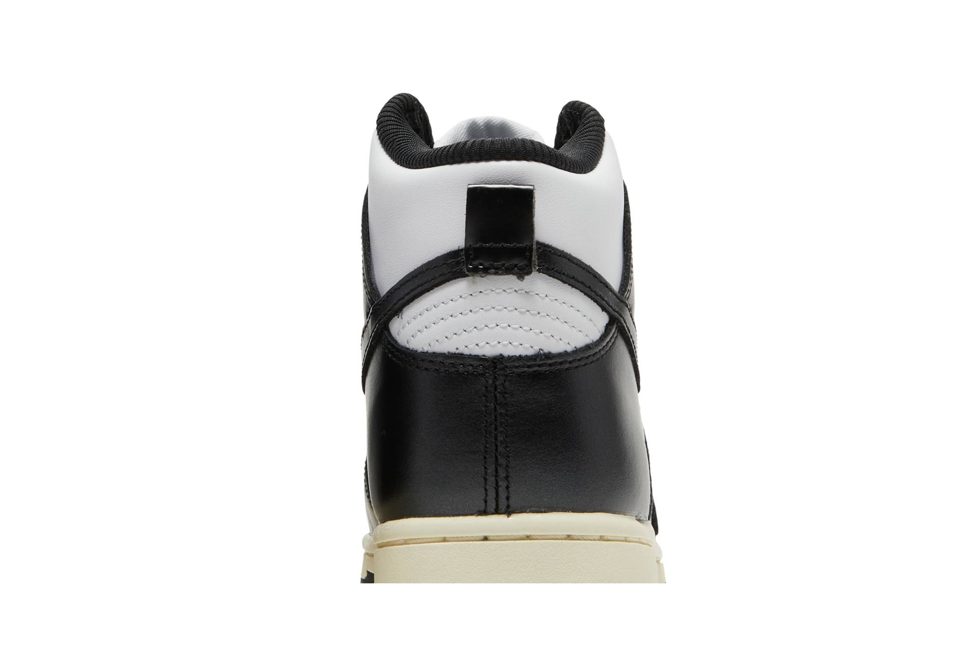 Wmns Dunk High 'Vintage Black' - 7