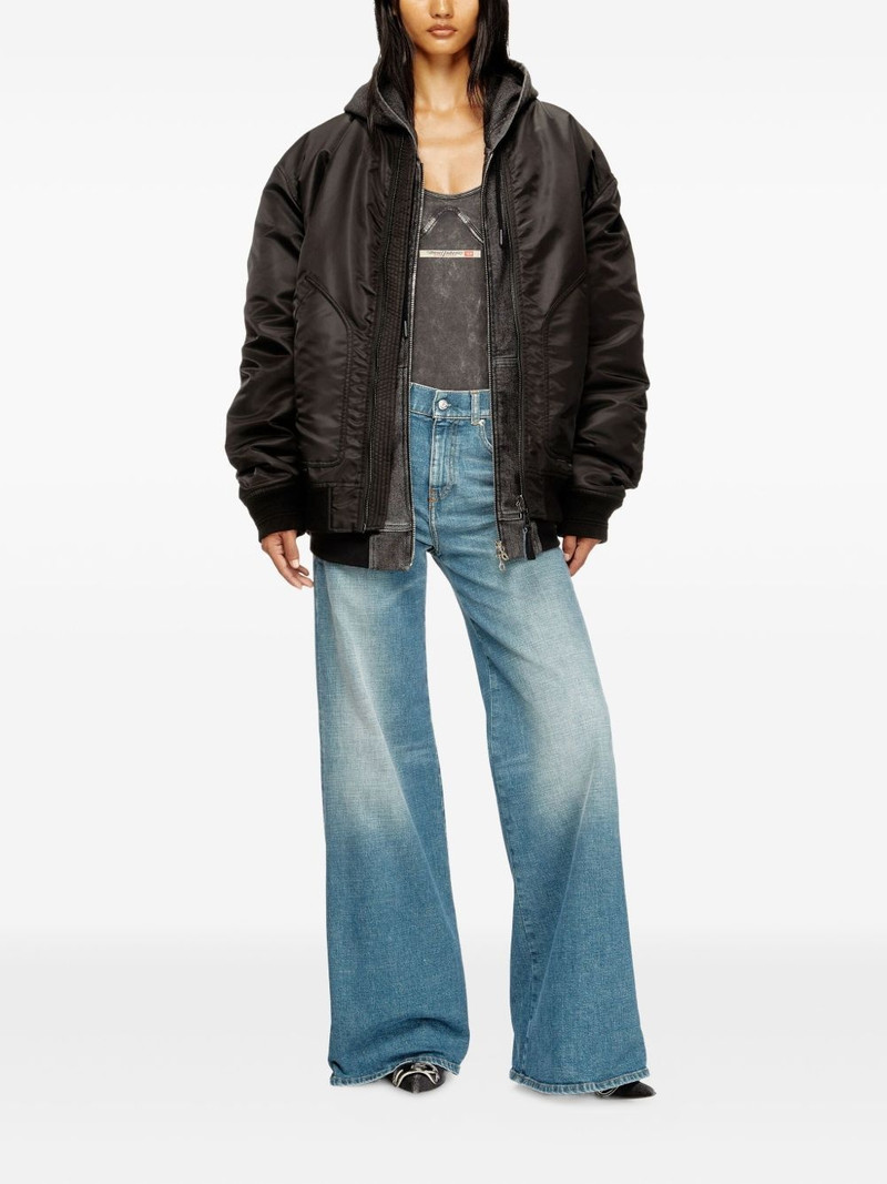 Diesel 1978 D-akemi 09m58 flared jeans outlook