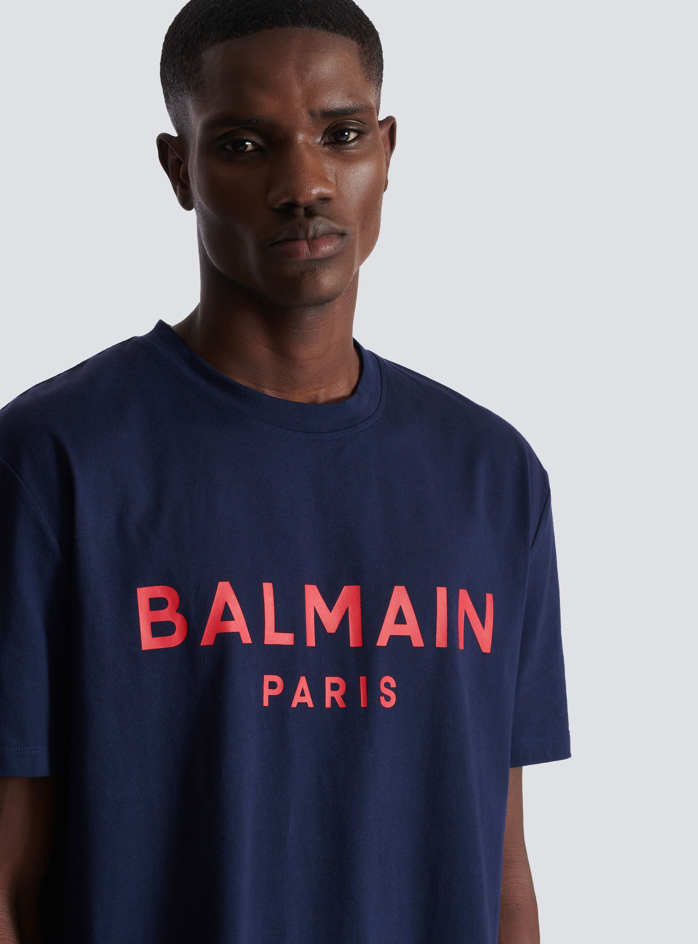 T-shirt with Balmain Paris print - 7