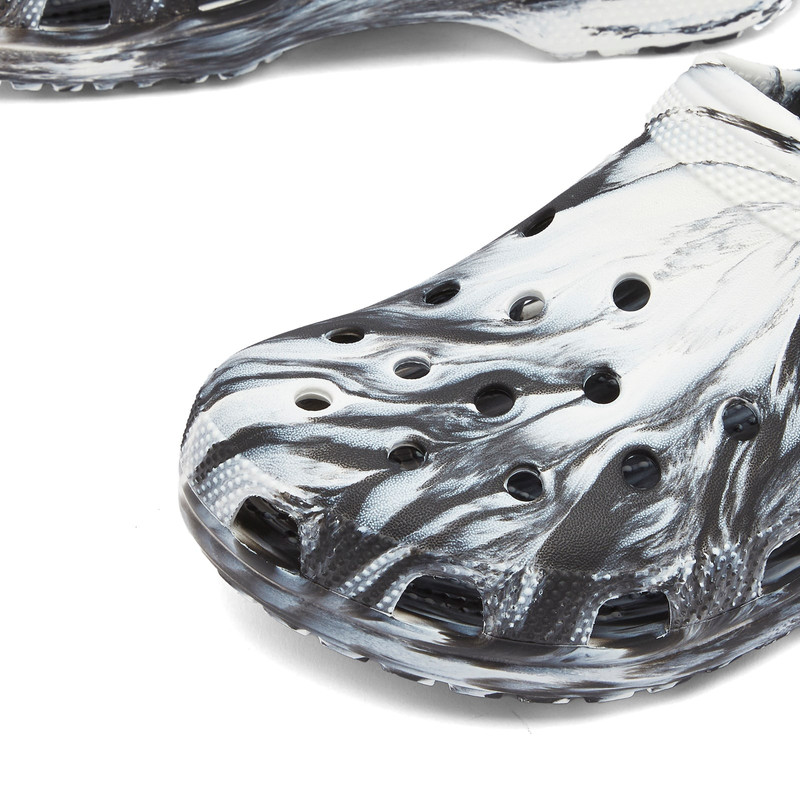 crocs Crocs 클래식 대리석 Clog outlook