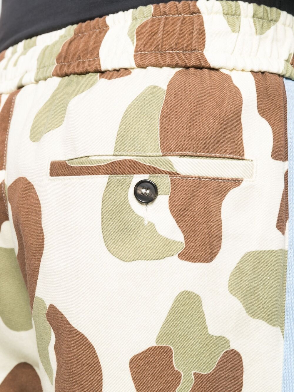camouflage-print drawstring shorts - 5