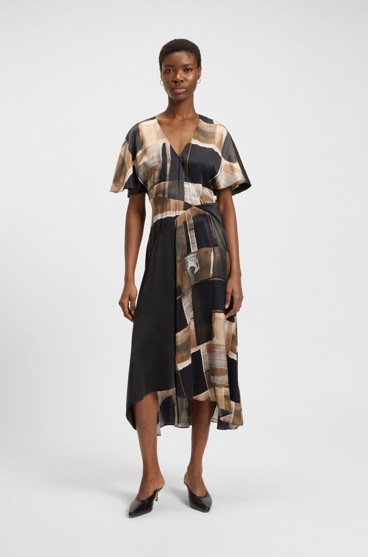 SILK DRESS WITH MODERN PRINT - 3