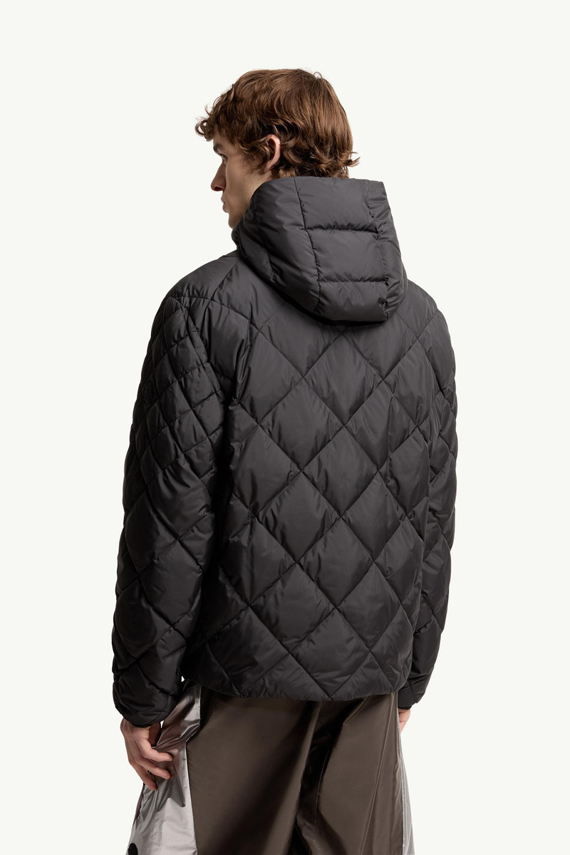Merak Geometric-Quilted Hooded Short Down Jacket 5