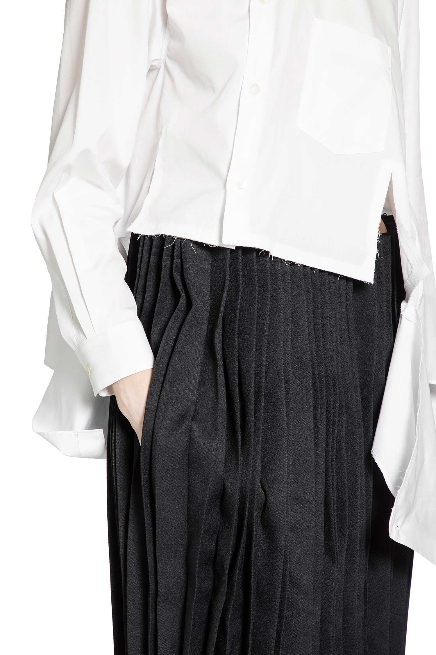 Asymmetric Cropped Pocket Shirt - 4