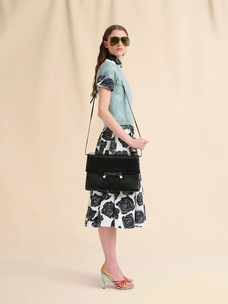 Marni BLACK CRAQUELÉ PATENT LEATHER MEDIUM ENVELOPE BAG outlook