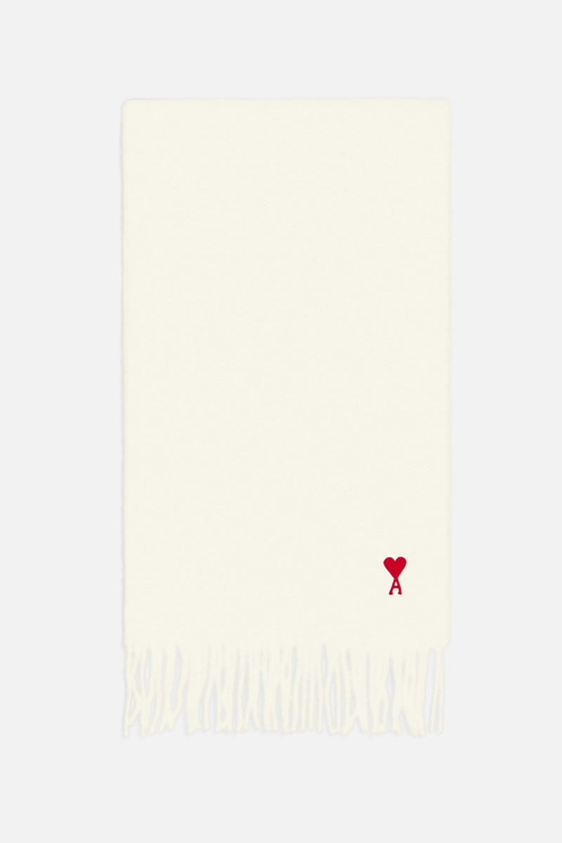 Classic Ami De Cœur Scarf 1