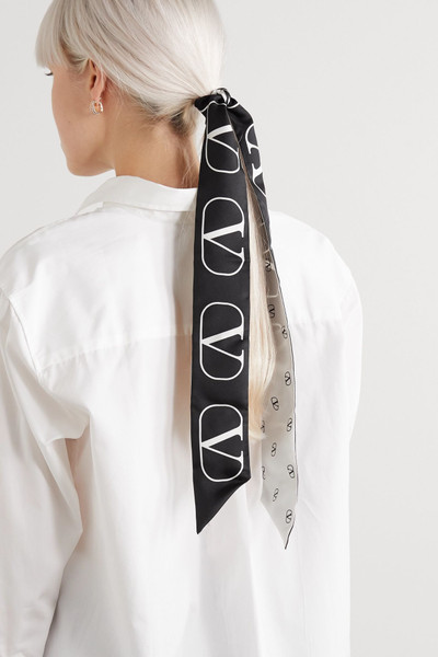 Valentino Valentino Garavani printed silk-twill scarf outlook