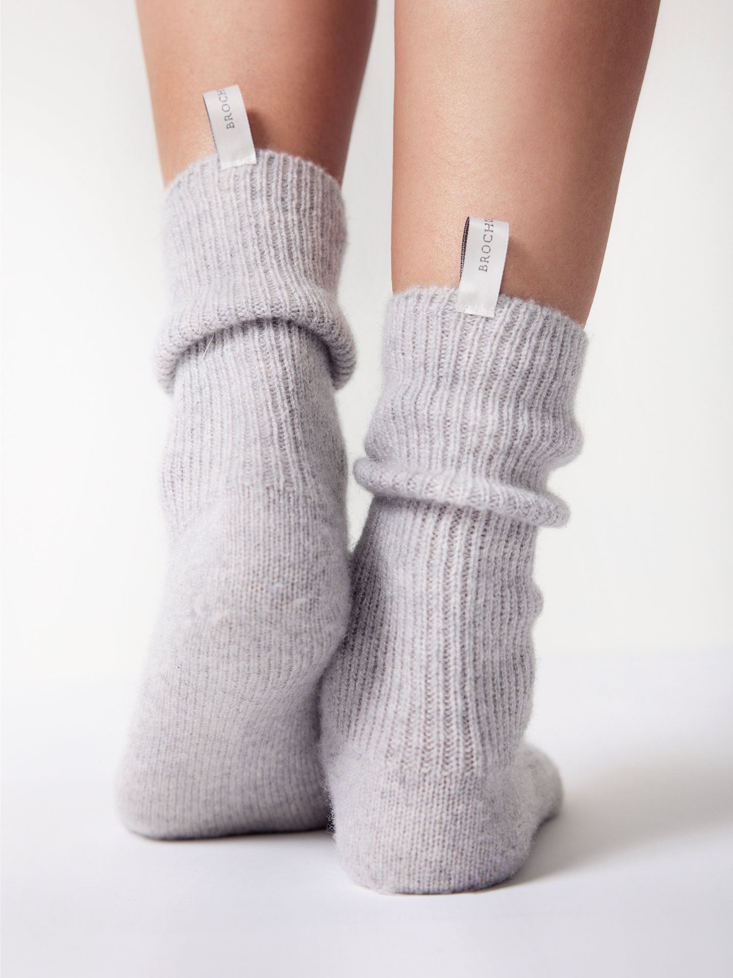 The Ribbed Cashmere Socks - 3