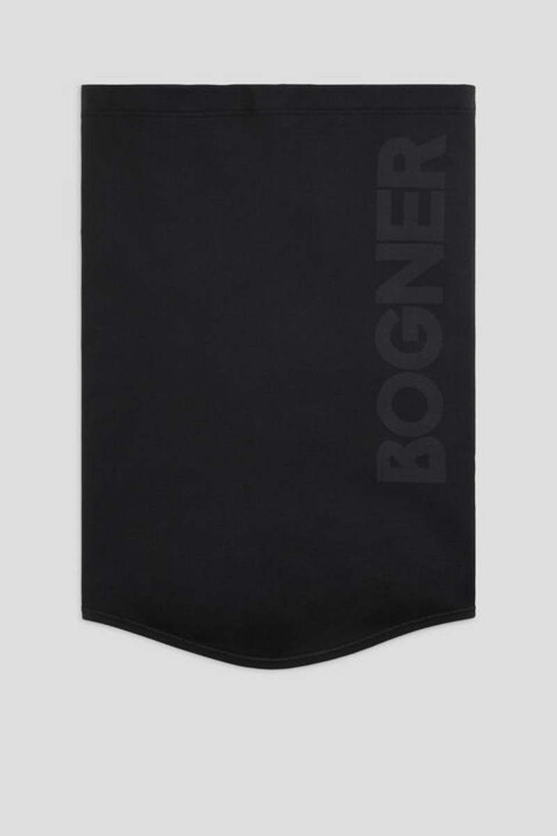 Loop Tubular scarf in Black 1