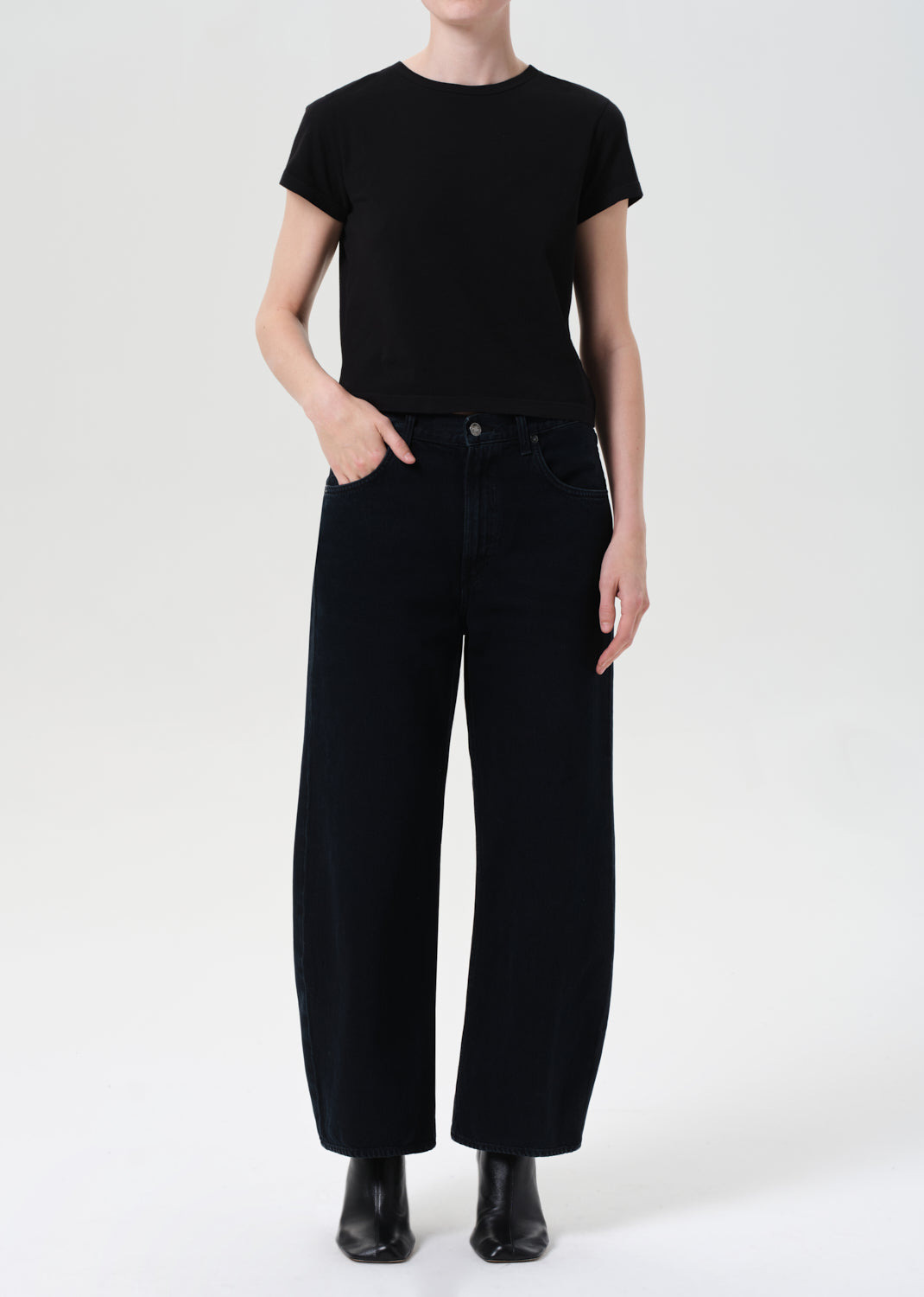 LOW CURVE CROP JEAN IN CRUSHED - 2