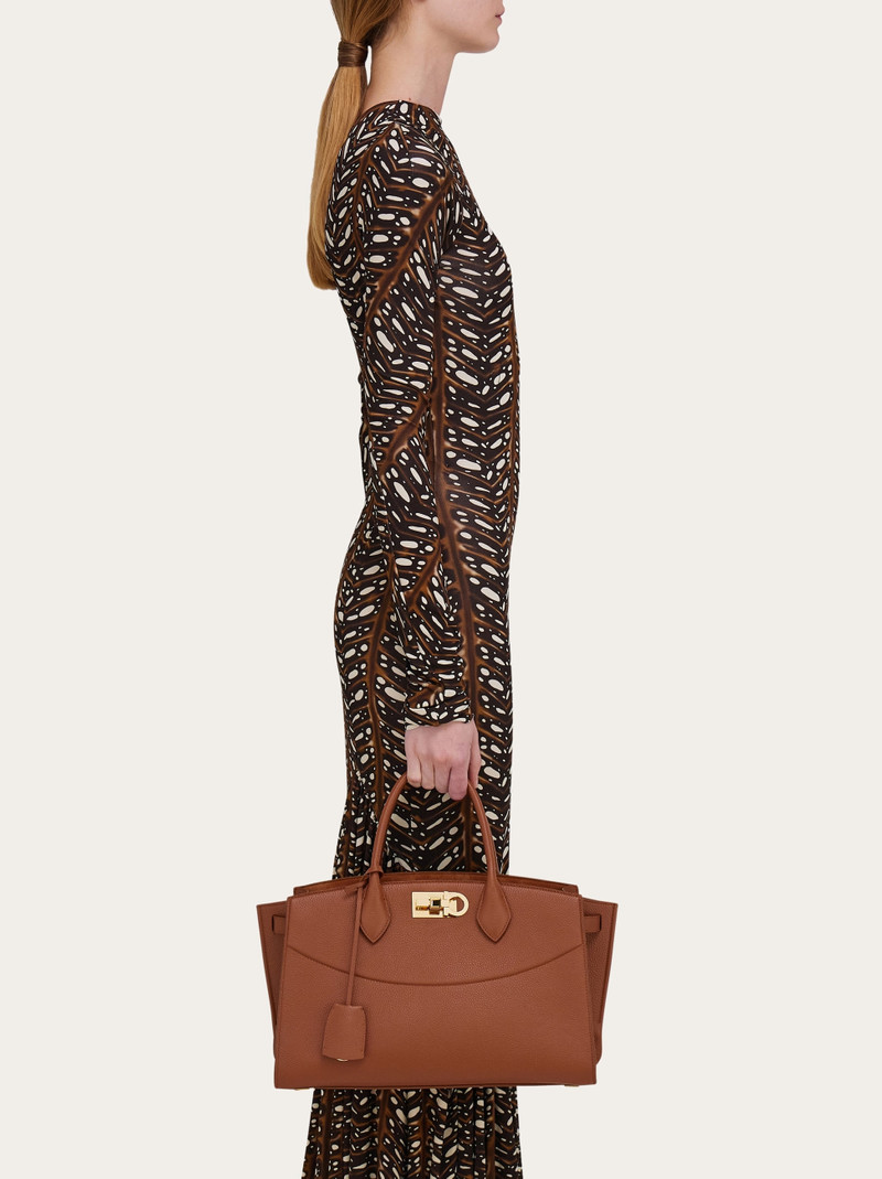 FERRAGAMO New Ferragamo Studio soft bag (L) outlook