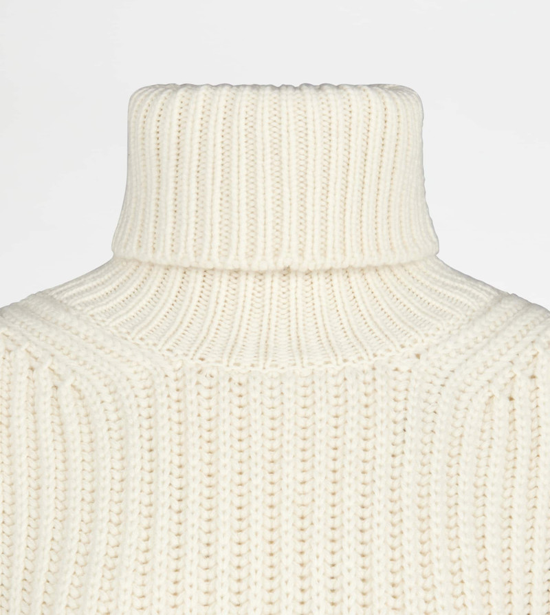 TURTLENECK IN CASHMERE - WHITE 7