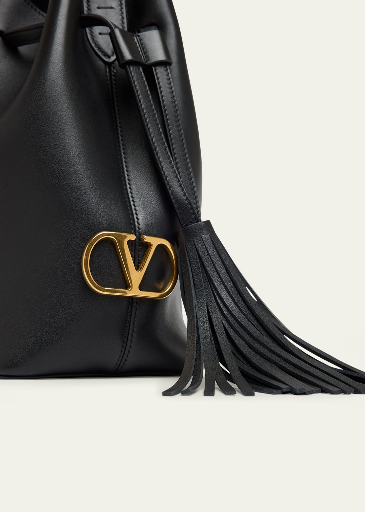 So Seau Tassel Leather Bucket Bag - 4