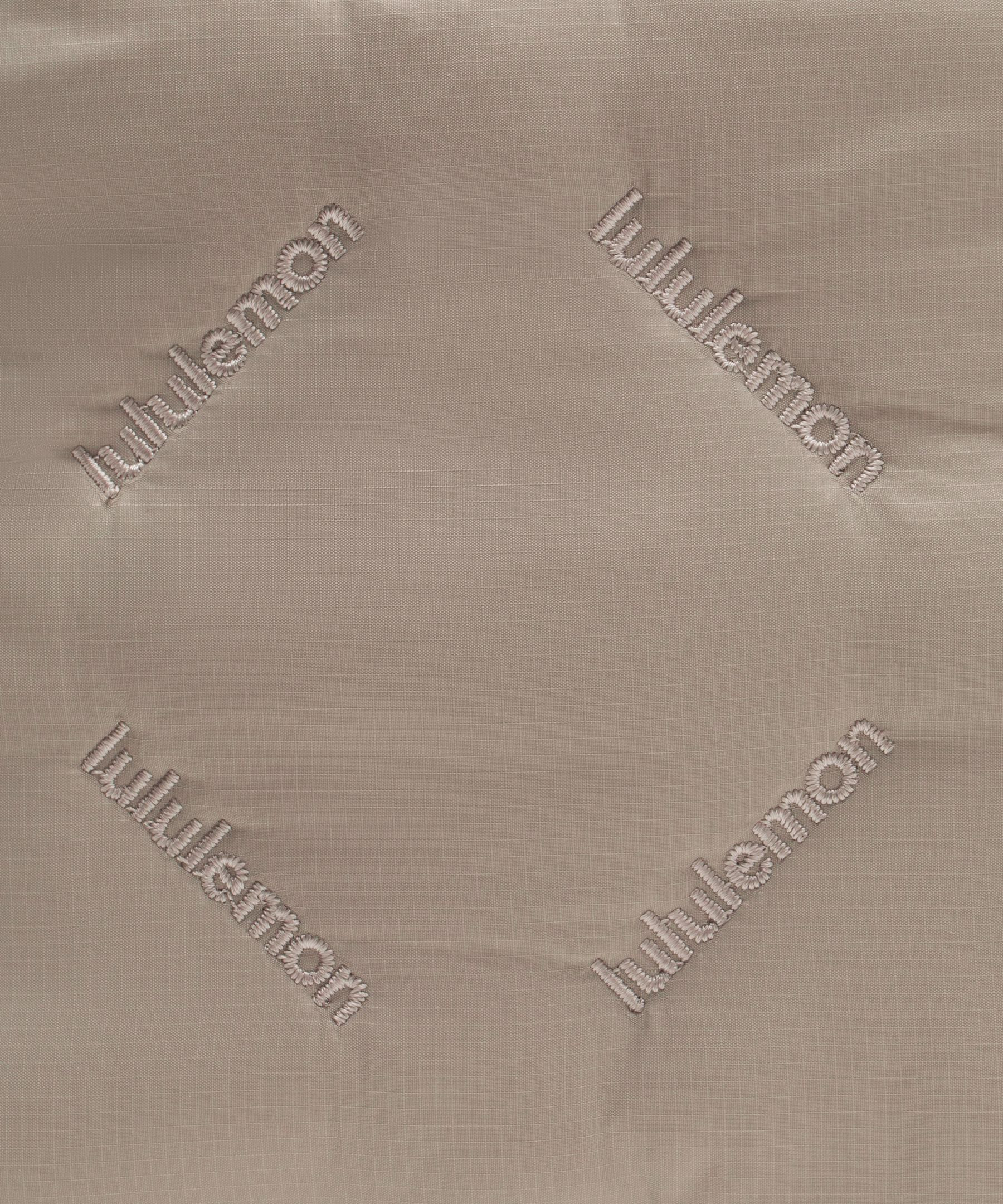 Quilty Pleasures Tote Bag *Mini 5L - 5