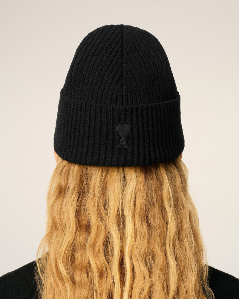 BLACK WOOL AMI DE COEUR BEANIE 6