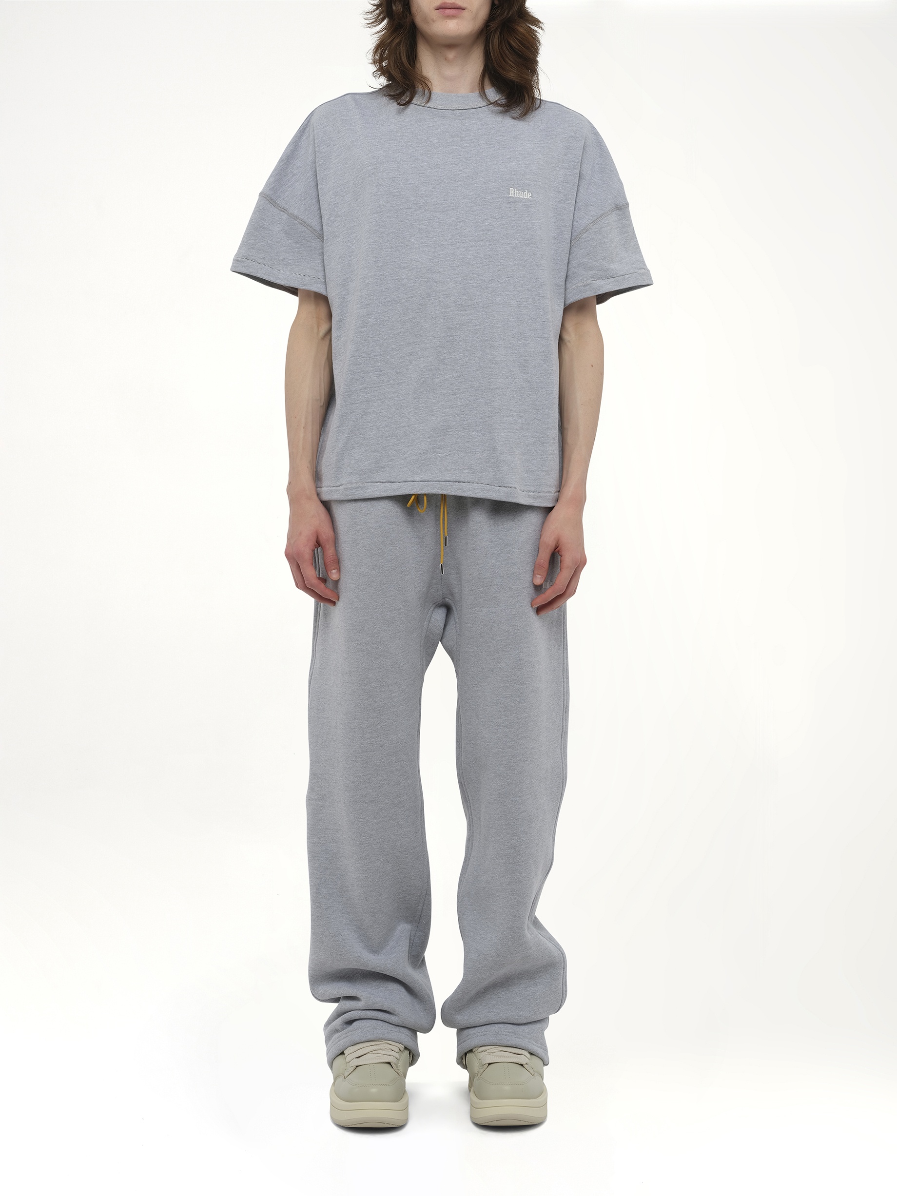 Classique Reverse T-Shirt in Heather Gray - 7